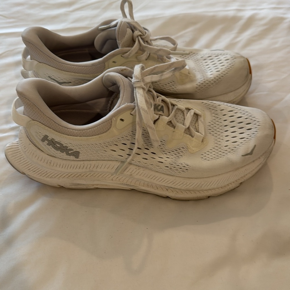 Hoka Kawana 2 Size 7.5 - Picture 3 of 10